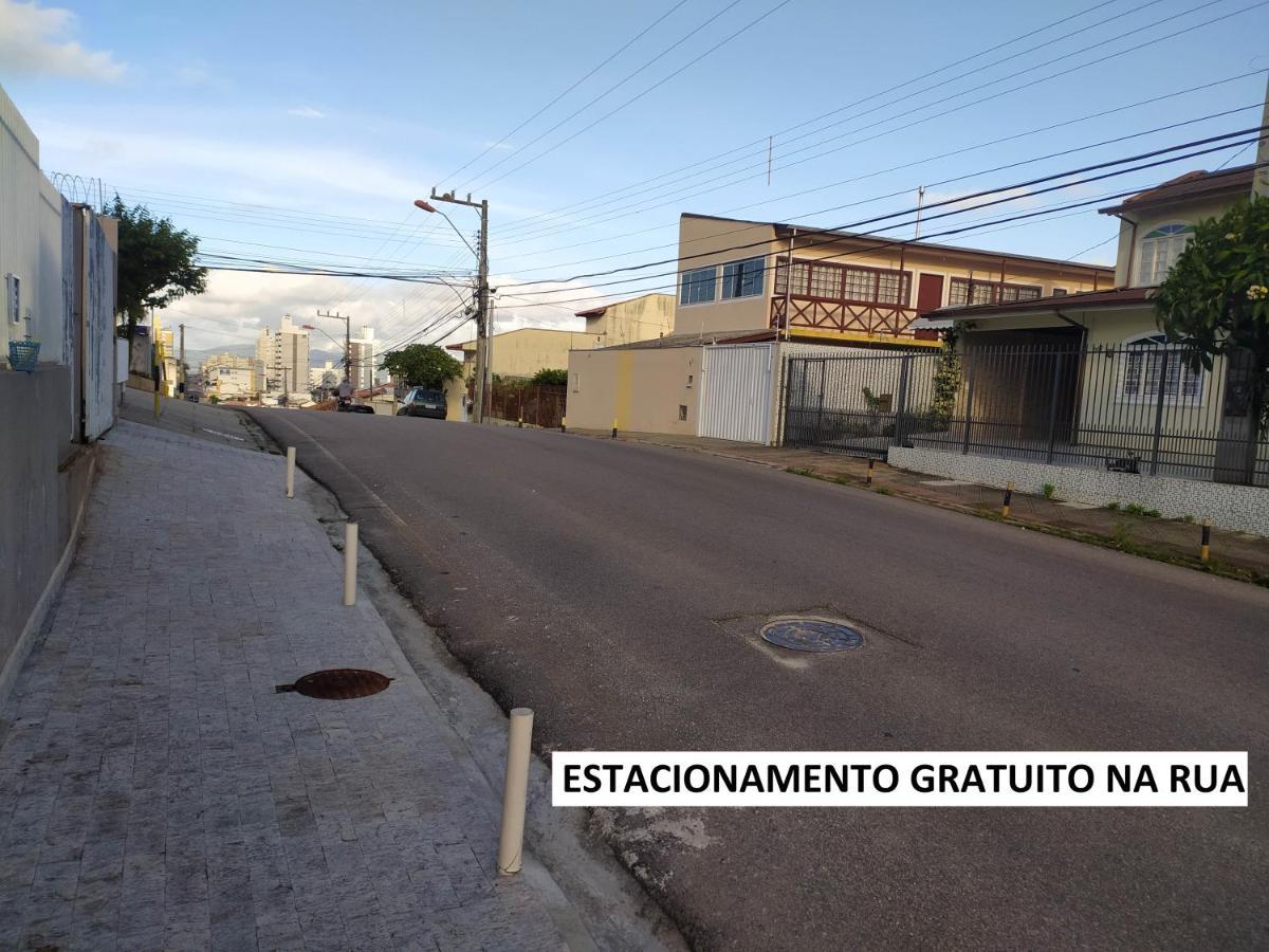Loft Encantador B - 8 Km De Floripa Sao Jose  Eksteriør billede